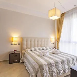Anghel Aparthotel